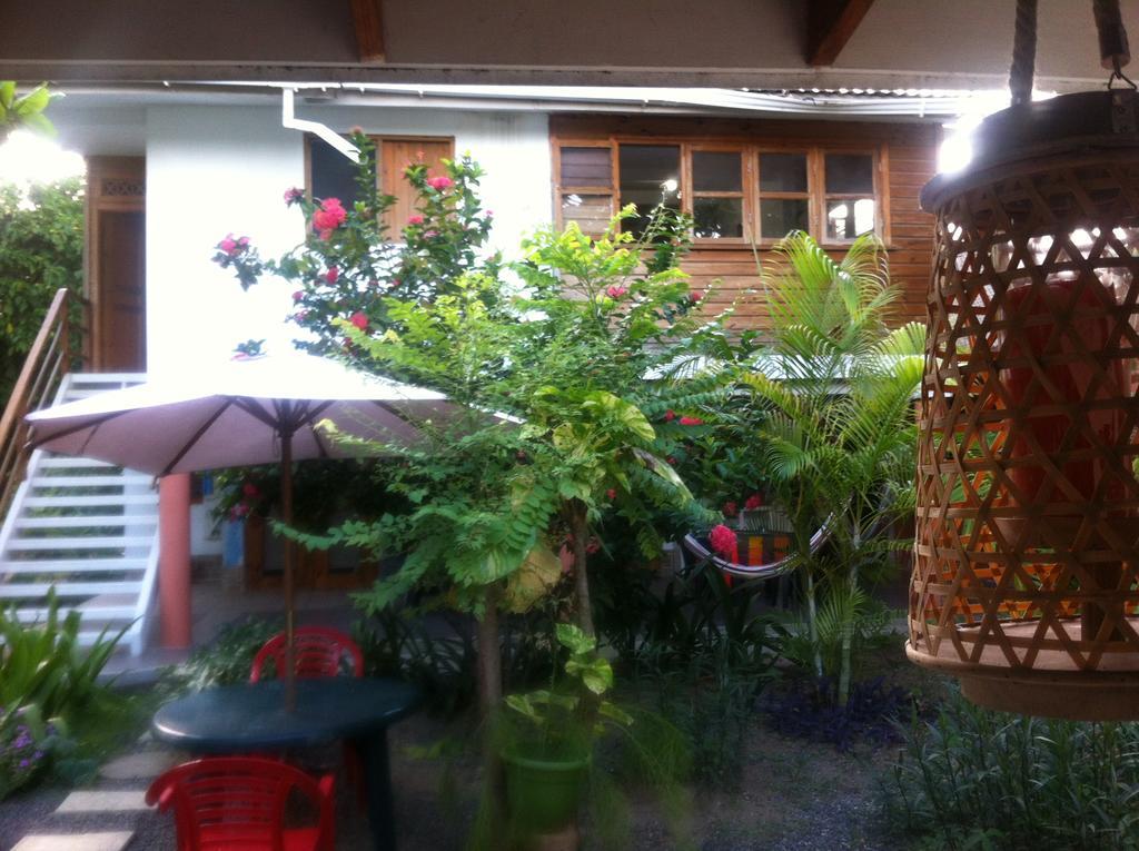 Hostal Casaluna San Andres Eksteriør bilde